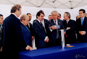 Pujol, Espadaler, Aznar, Clos y Piqué en el acto de la puesta de la primera piedra de la tercera pista del aeropuerto del Prat