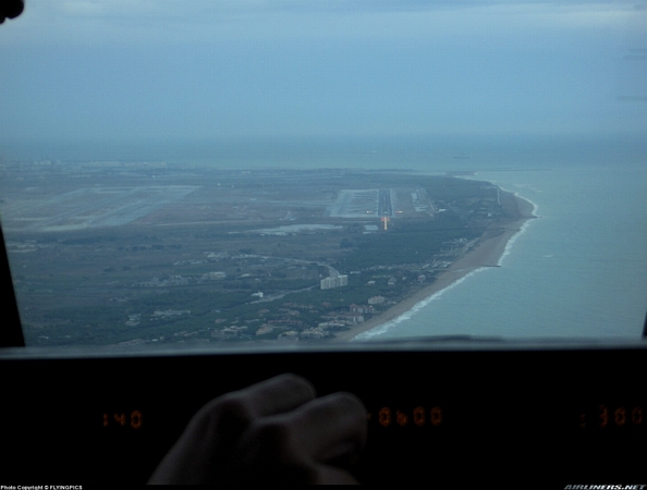 Avió disposat a aterrar a la tercera pista (07R) i a arrasar Gavà Mar