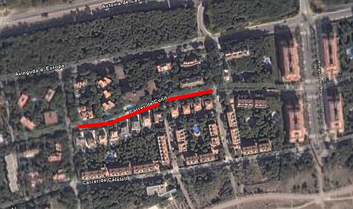 Localització del problema 3: Pilons al carrer CUNIT (Entre els carrers GARRAF i PALAFRUGELL)