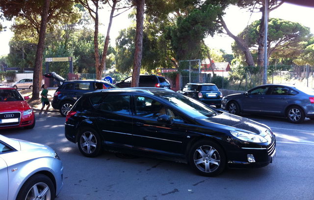 Problemas de movilidad en el entorno del Cam de la Pava de Gav Mar (16 Septiembre 2011)