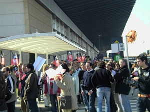 Manifestación desde la terminal hacia el bloque técnico (12 de Febrero de 2005)
