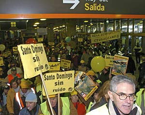 Manifestación en Barajas (28 de enero de 2006)